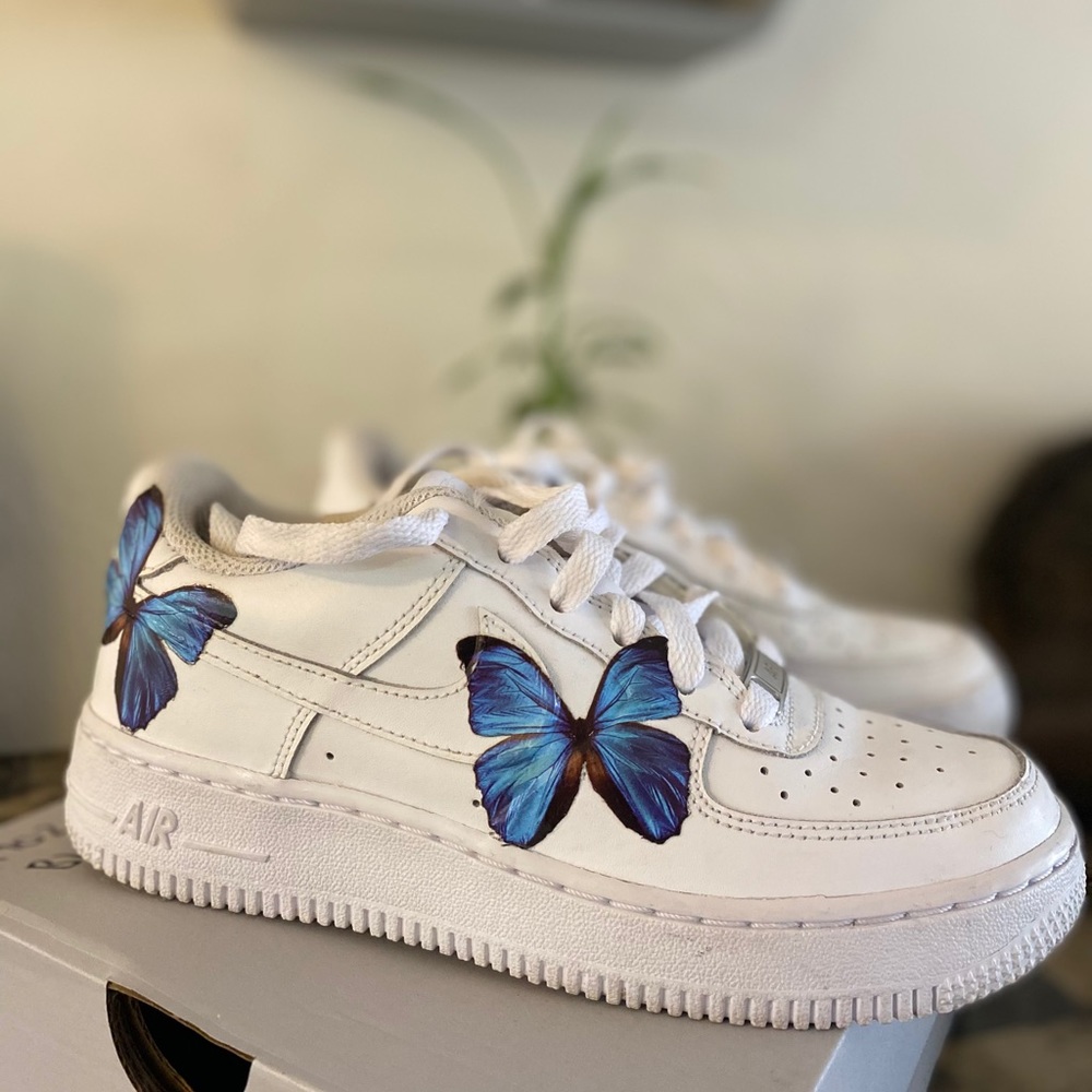 Girls Nike Airforce custom!